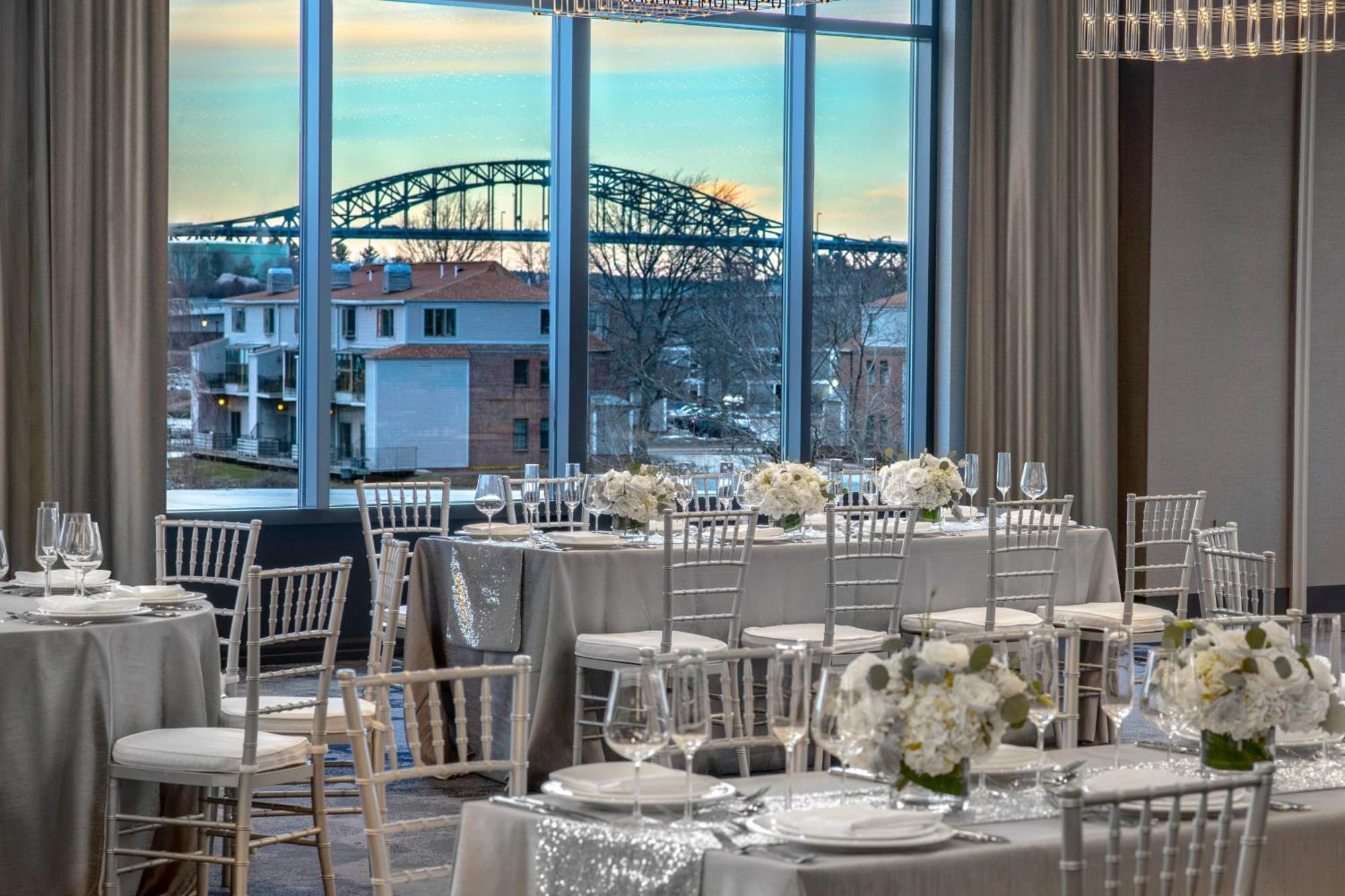 Ac Hotel By Marriott Portsmouth Downtown/Waterfront מראה חיצוני תמונה