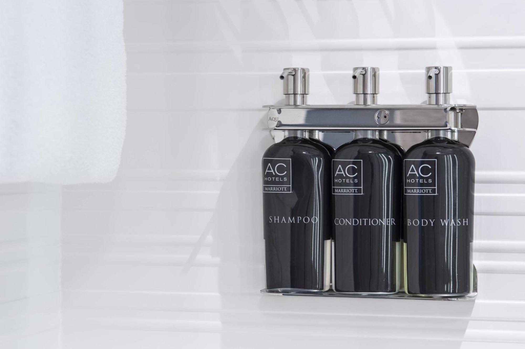 Ac Hotel By Marriott Portsmouth Downtown/Waterfront מראה חיצוני תמונה
